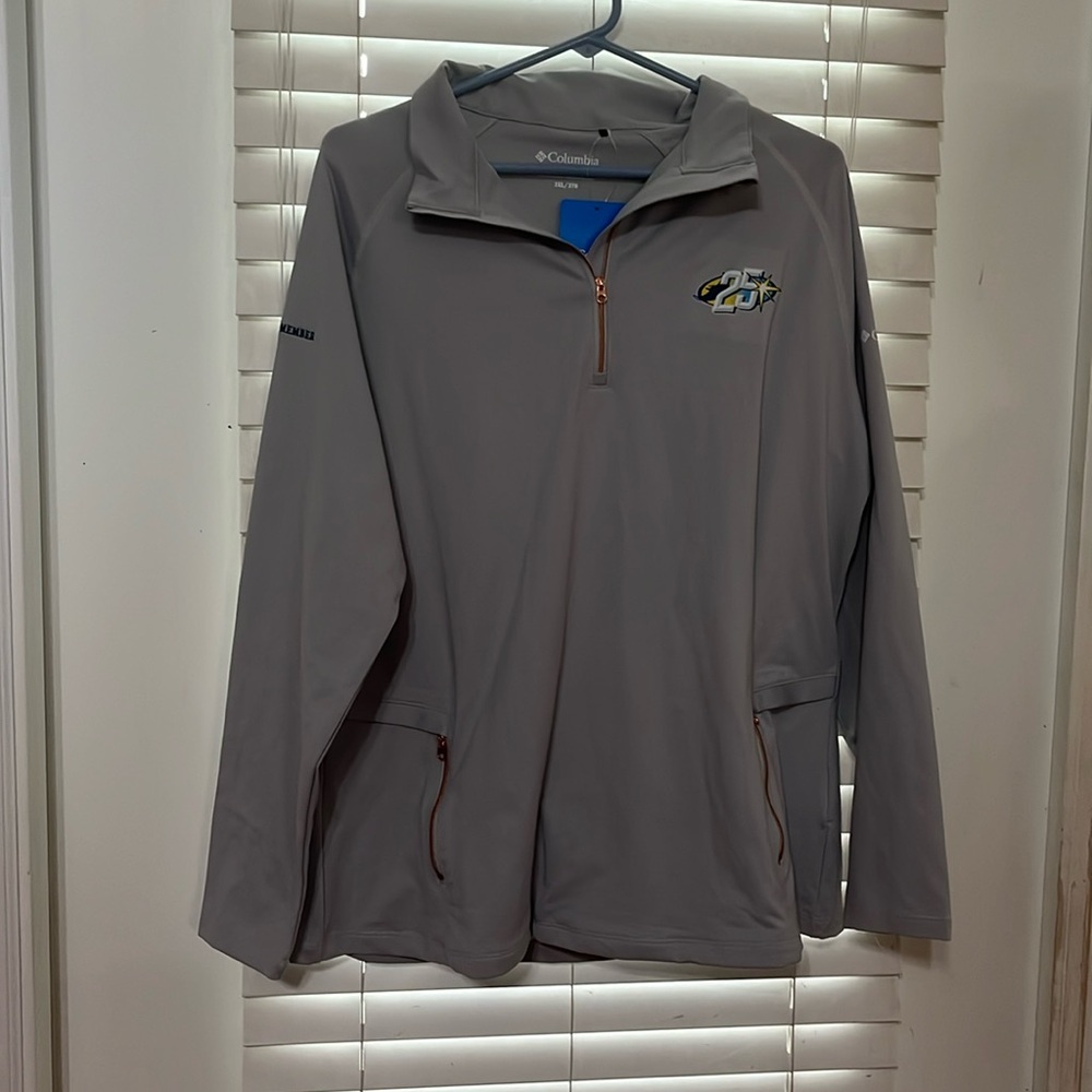 Tampa Bay rays Columbia pull over double XL with tags